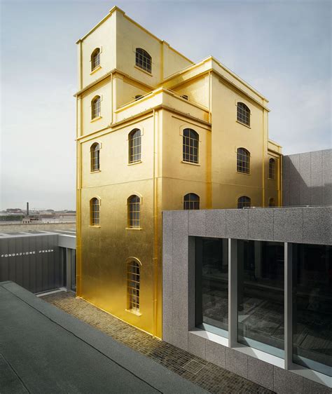 fondazione prada milano copertura foglio oro|oma fondazione prada.